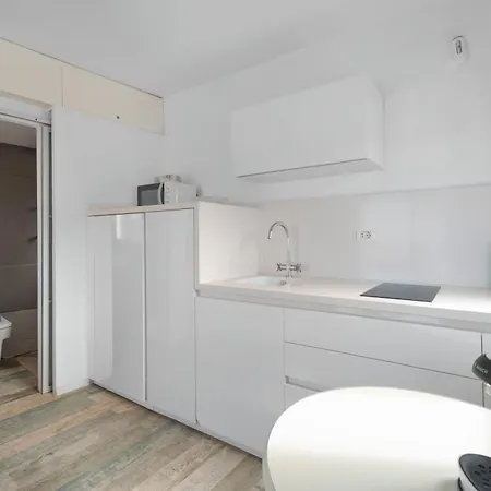 Apartment Tucadam *